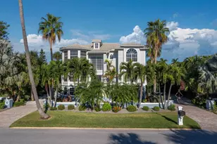 651 Broadway St, Longboat Key, FL 34228 - Photo 3