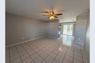 516 Briarwood Road, Venice, FL 34293 - Photo 3