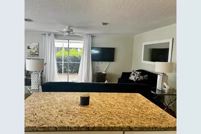 5742 Camelot Drive N, Sarasota, FL 34233 - Photo 3