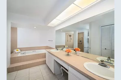 7790 Fairway Woods Drive #1201, Sarasota, FL 34238 - Photo 23