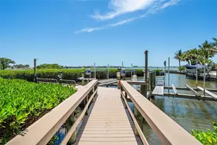 3000 Southwest Dr, Sarasota, FL 34239 - Photo 83
