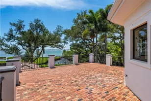 3000 Southwest Dr, Sarasota, FL 34239 - Photo 65