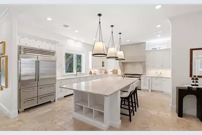 3000 Southwest Drive, Sarasota, FL 34239 - Photo 17