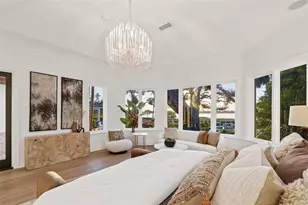 3000 Southwest Dr, Sarasota, FL 34239 - Photo 31