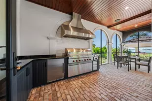 3000 Southwest Dr, Sarasota, FL 34239 - Photo 75