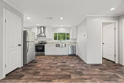 8432 Sweden Boulevard, Punta Gorda, FL 33982 - Photo 7