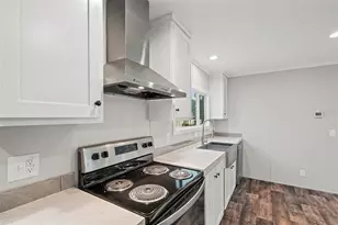 8432 Sweden Blvd, Punta Gorda, FL 33982 - Photo 9