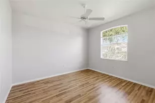 518 Country Ln, Bradenton, FL 34212 - Photo 33