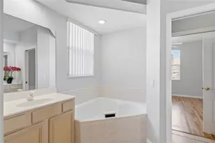 518 Country Ln, Bradenton, FL 34212 - Photo 31