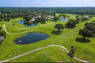 3320 Hadfield Greene, Sarasota, FL 34235 - Photo 5