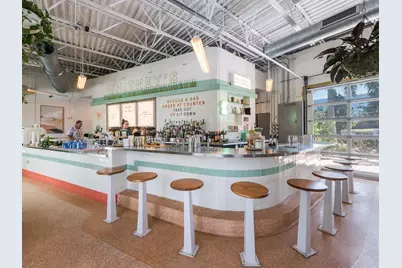 641 Broadway Street, Longboat Key, FL 34228 - Photo 17