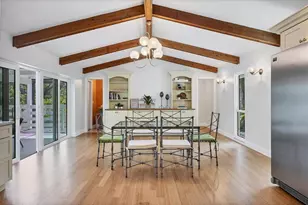 3804 Bayside Cir, Bradenton, FL 34210 - Photo 9