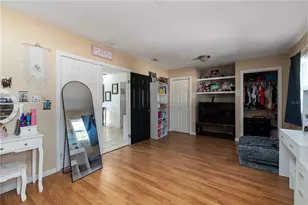 3211 Wilkinson Rd, Sarasota, FL 34231 - Photo 23