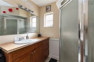 3211 Wilkinson Rd, Sarasota, FL 34231 - Photo 33