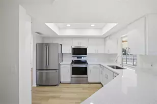 69 Mariner Ln, Rotonda West, FL 33947 - Photo 9