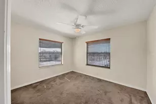 9620 Club S Cir, Sarasota, FL 34238 - Photo 23