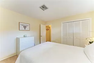 1335 Whispering Ln, Venice, FL 34285 - Photo 27