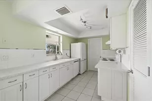 1175 Kimball Rd, Venice, FL 34293 - Photo 15