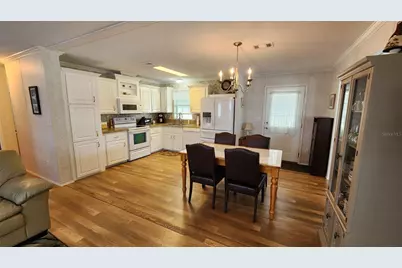 3324 Spanish Oak Terrace, Sarasota, FL 34237 - Photo 9