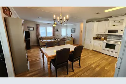 3324 Spanish Oak Terrace, Sarasota, FL 34237 - Photo 11