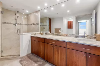 1800 Benjamin Franklin Drive #B809, Sarasota, FL 34236 - Photo 15