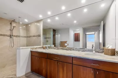 1800 Benjamin Franklin Drive #B809, Sarasota, FL 34236 - Photo 11