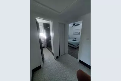 219 W 67th Street W, Jacksonville, FL 32208 - Photo 5