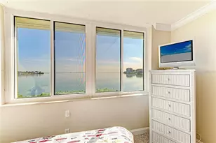 5700 Escondida Blvd S, Saint Petersburg, FL 33715 - Photo 25