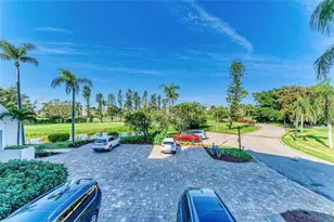 5700 Escondida Blvd S, Saint Petersburg, FL 33715 - Photo 37