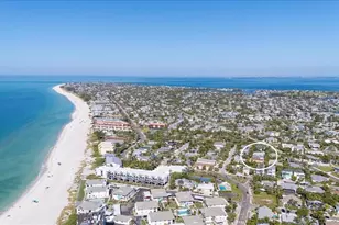 201 57th St, Holmes Beach, FL 34217 - Photo 49