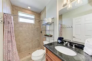 201 57th St, Holmes Beach, FL 34217 - Photo 21