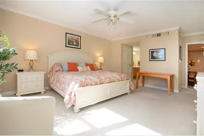 1212 Benjamin Franklin Drive #607, Sarasota, FL 34236 - Photo 37