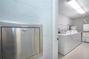 1212 Benjamin Franklin Dr, Sarasota, FL 34236 - Photo 45