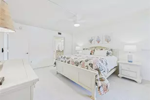 8767 Midnight Pass Rd, Sarasota, FL 34242 - Photo 15