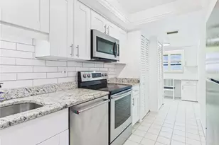 8767 Midnight Pass Rd, Sarasota, FL 34242 - Photo 5