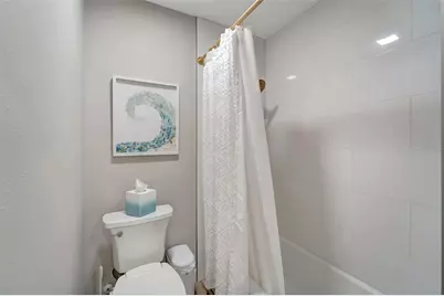 3546 Auburn Court #240, Sarasota, FL 34231 - Photo 25