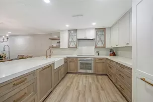 2089 Gulf of Mexico Dr, Longboat Key, FL 34228 - Photo 19