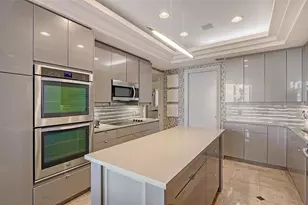 435 L Ambiance Dr, Longboat Key, FL 34228 - Photo 23