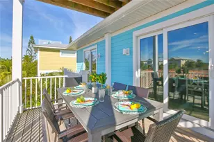 2506 Ave C Ave, Bradenton Beach, FL 34217 - Photo 35