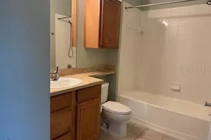 8387 38th St Cir E, Sarasota, FL 34243 - Photo 15