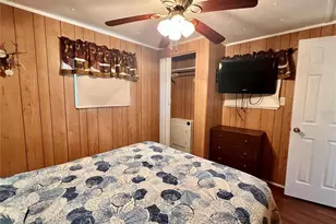 240 Blackburn Blvd, North Port, FL 34287 - Photo 17