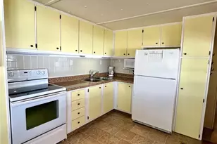 240 Blackburn Blvd, North Port, FL 34287 - Photo 15