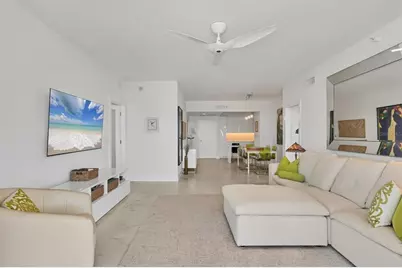 1800 Benjamin Franklin Drive #A205, Sarasota, FL 34236 - Photo 9