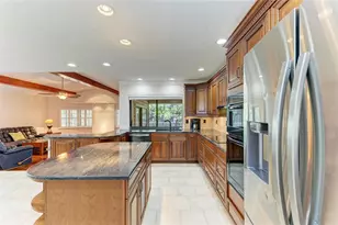 5668 Country Lakes Dr, Sarasota, FL 34243 - Photo 21