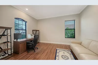 8101 Gabanna Drive, Sarasota, FL 34231 - Photo 31