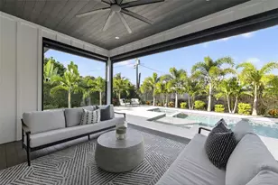 2311 Grove St, Sarasota, FL 34239 - Photo 3