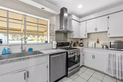 2628 10th Street W, Palmetto, FL 34221 - Photo 9