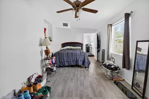 805 29th St E, Bradenton, FL 34208 - Photo 21