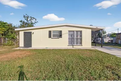 805 29th Street E, Bradenton, FL 34208 - Photo 1