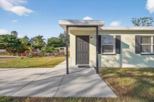 805 29th St E, Bradenton, FL 34208 - Photo 3